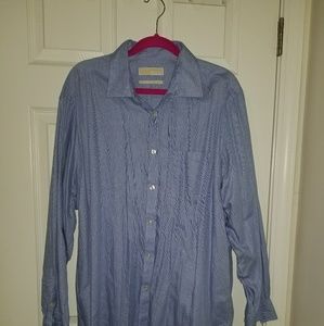 Michael Kors button down. In excellent condition.